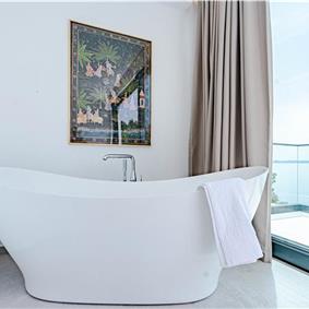 6 bedroom villa with infinity pool and sea views, Korcula Island, sleeps 12